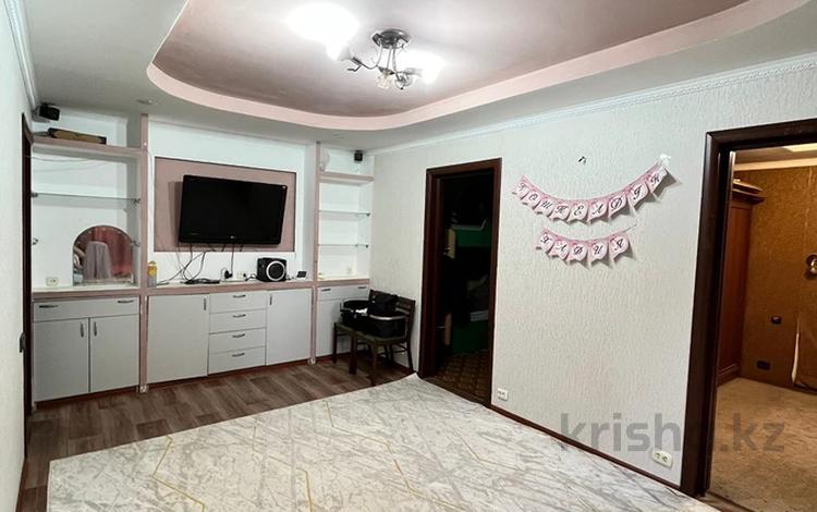 3-бөлмелі пәтер · 47.8 м² · 4/5 қабат, Мухита, бағасы: 14 млн ₸ в Уральске — фото 2