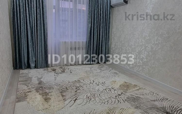 2-бөлмелі пәтер · 65 м² · 2/3 қабат, мкр Жеруйык, К.Нарембаева 17/1, бағасы: 35 млн ₸ в Атырау — фото 2