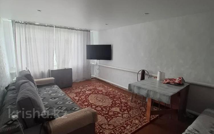 Жеке үй · 3 бөлме · 80 м² · 22 жүзд., улица Байтерек 35, бағасы: 15 млн ₸ в Костанае — фото 2