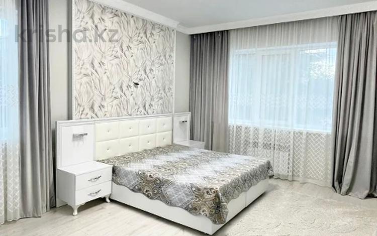 2-бөлмелі пәтер · 60 м² · 2/10 қабат, Махамбета Утемисова 125Б, бағасы: 17 000 ₸ в Атырау — фото 16