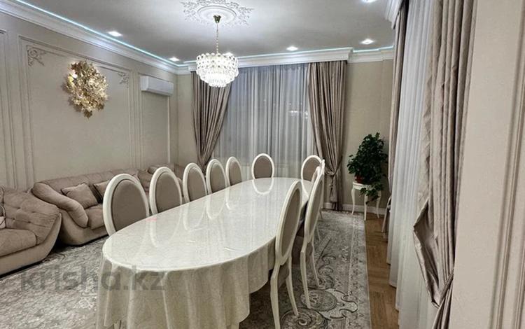 4-бөлмелі пәтер · 156 м² · 5/7 қабат, Мкр «Мирас» 31, бағасы: 218 млн ₸ в Алматы, Бостандыкский р-н — фото 2