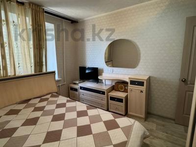 3-комнатная квартира · 61 м² · 9/10 этаж, мкр 12 за 19.5 млн 〒 в Актобе