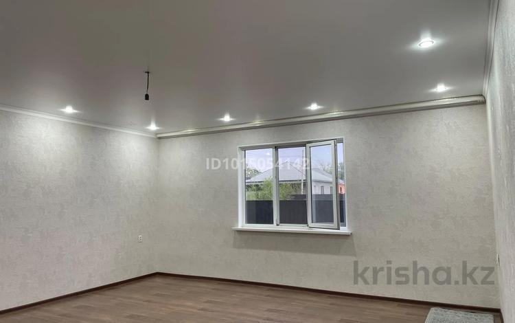 Отдельный дом · 3 комнаты · 140 м² · 6 сот., Достык — Ниже кольца каскелен за 40 млн ₸ в Каскелене — фото 2