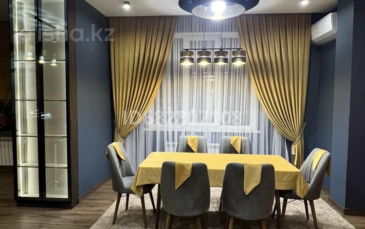 4-комнатная квартира · 120 м² · 9/9 этаж, Абулхайыр хана 74/1-6 за 97 млн 〒 в Атырау — фото 2