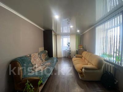 2-комнатная квартира, 42 м², 4/4 этаж, бульвар Независимости за 6.5 млн 〒 в Темиртау