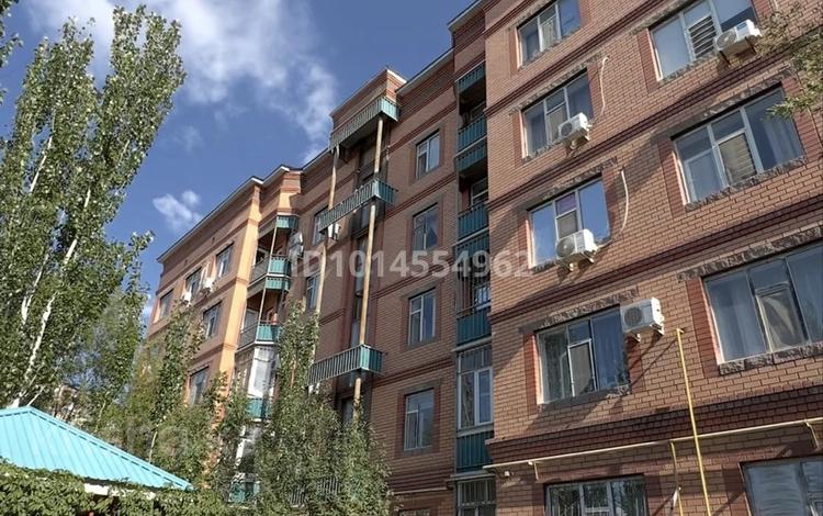 2-бөлмелі пәтер · 60 м² · 5/5 қабат, Желтоксан 3, бағасы: 25 млн ₸ в  — фото 2