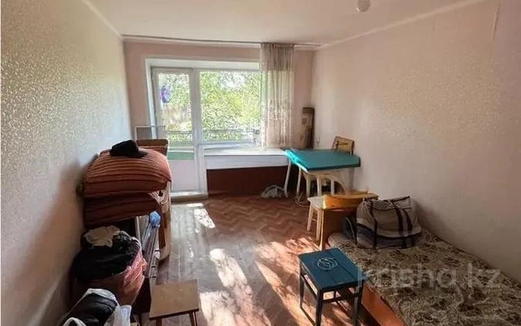 1-комнатная квартира · 31 м² · 2/5 этаж, Майкудук, 14й микрорайон за 7.5 млн ₸ в Караганде, Алихана Бокейханова р-н — фото 2
