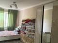 2-комнатная квартира · 45.8 м² · 4/5 этаж, мкр Жансая 36 — Тез арада 2 болмели патер сатылады 4 ши этаж угловой емес район оте жаксы тыныш остановка жакын жанында 2. балабакша бар мектеп бар Уй курдели жондеуден откен, кыста оте жылы жазда салкын, терезелер пластик,касында супермаркет Корзинка бар за 14.5 млн ₸ в Таразе — фото 3