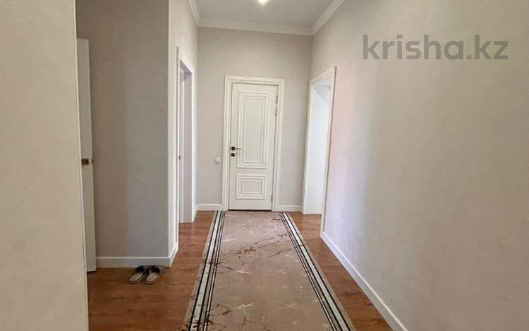 2-комнатная квартира · 76 м² · 5/5 этаж, мкр. Алтын орда, мангилик ел за 33 млн ₸ в Актобе — фото 2