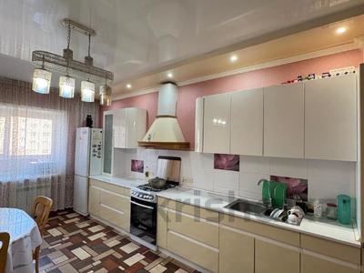 2-комнатная квартира · 78 м² · 7/9 этаж, Дулатова за 29 млн ₸ в Кокшетау