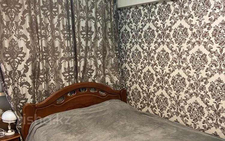 3-комнатная квартира · 72 м² · 4/5 этаж, мкр Жетысу-4, Момышулы за 320 000 ₸ в Алматы, Ауэзовский р-н — фото 2