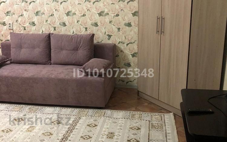 1-бөлмелі пәтер · 36 м² · 3/5 қабат, Вироградова 8, бағасы: 2 000 ₸ в Усть-Каменогорске, Ульбинский — фото 2