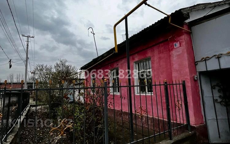 Отдельный дом • 5 комнат • 100 м² • 8 сот., Коммунна 3 за 20 млн 〒 в Туркестане — фото 2