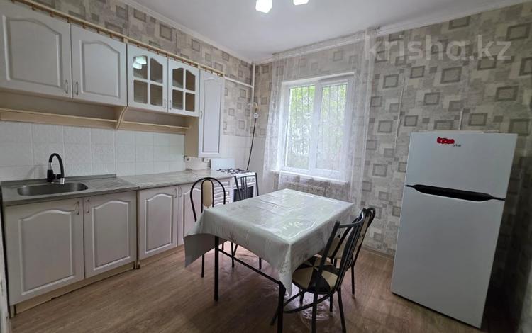 1-комнатная квартира · 40 м² · 1/6 этаж, мкр Кокжиек за 20.5 млн ₸ в Алматы, Жетысуский р-н — фото 6