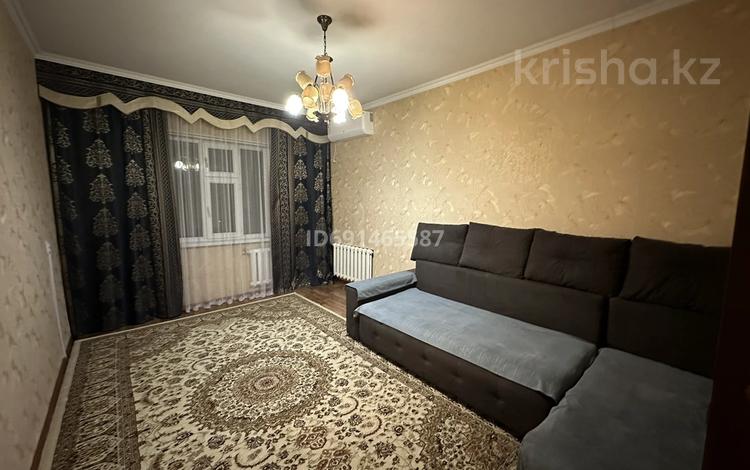 2-комнатная квартира, 54 м², 5/5 этаж помесячно, Мынбулак 39