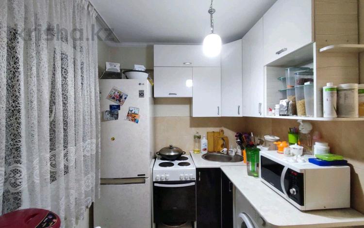 3-комнатная квартира, 60 м², 2/5 этаж, Михаэлиса 19 за 20.9 млн 〒 в Усть-Каменогорске — фото 2