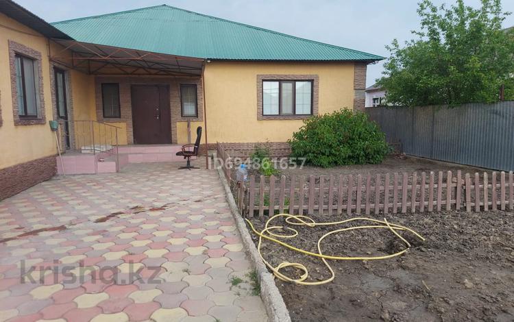Жеке үй · 8 бөлме · 470 м² · 8 жүзд., Жұмыскер ш/а., Муханжанова 25, бағасы: 67 млн ₸ в Атырау, мкр Жумыскер — фото 2