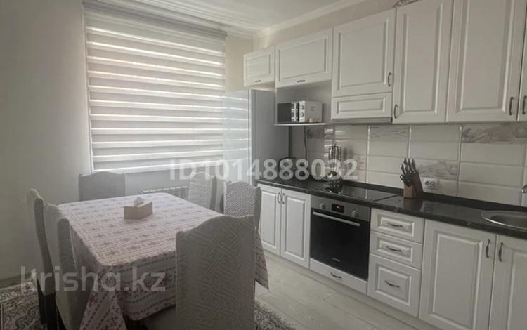 2-бөлмелі пәтер · 65.5 м² · 3/5 қабат, Микрорайон Бахыт 13 — Рядом Д/с «Жулдыз» Поликлиника, бағасы: 20.5 млн ₸ в Акмоле — фото 2