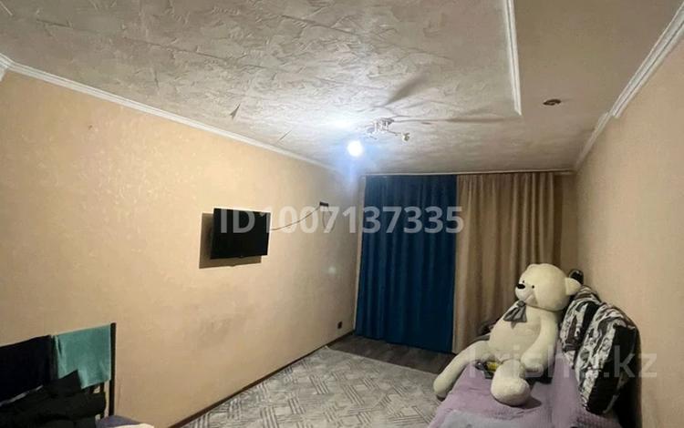 2-бөлмелі пәтер · 46.3 м² · 5/5 қабат, Абая 5 — Магазин Старт, бағасы: ~ 15 млн ₸ в Усть-Каменогорске — фото 2