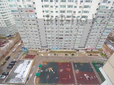 3-комнатная квартира, 120 м², 14/16 этаж, мкр Мамыр-1 за 66 млн 〒 в Алматы, Ауэзовский р-н