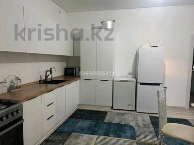 Жеке үй · 2 бөлме · 70 м² · 5 сот., 4 квартал 69 — С Жайнак(Комсомол)Между Лелик Болик и Орал магазином, бағасы: 18 млн 〒