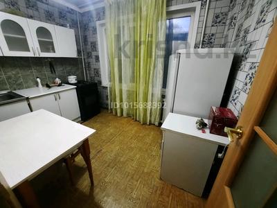 2-бөлмелі пәтер · 50 м² · 2/5 қабат, Михаэлиса 18, бағасы: 130 000 ₸ в Усть-Каменогорске, Ульбинский