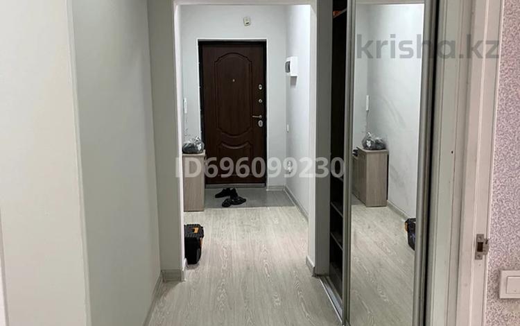 3-комнатная квартира, 87 м², 2/9 этаж помесячно, мкр Нуркент (Алгабас-1) — Рыскулова Момышулы