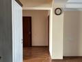 4-комнатная квартира · 110 м² · 3/5 этаж, мкр №10, Жандосова 57 — Жандосова - Берегового за 450 000 〒 в Алматы, Ауэзовский р-н — фото 5