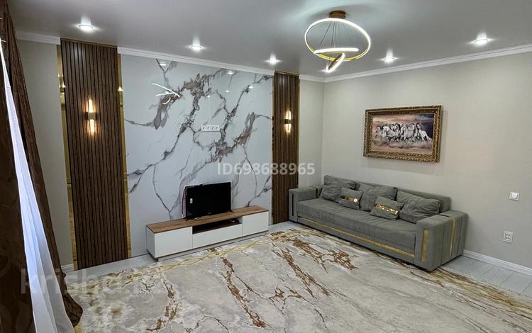 2-бөлмелі пәтер · 76 м² · 5/6 қабат, 39-ш/а. 8 — Мечеть, Маңғыстау арена, БС Арена, школа, садики, бағасы: 24.5 млн ₸ в Актау, 39-й мкр — фото 2