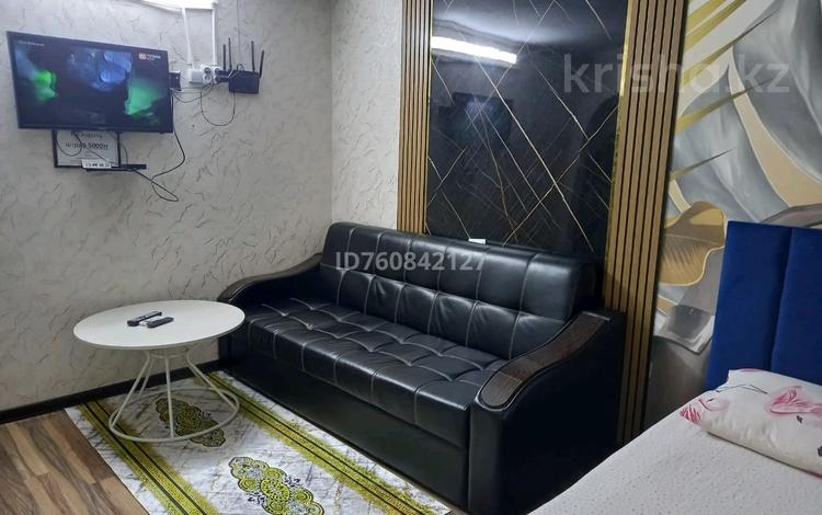 1-комнатная квартира · 33 м² · 1/5 этаж, Бектурганова 30 — Есенова за 8 000 ₸ в  — фото 10