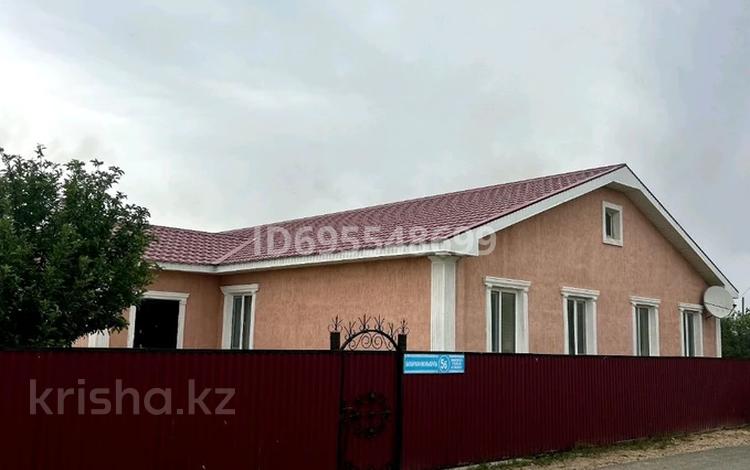 Жеке үй · 4 бөлме · 200 м² · 14 жүзд., Дамба-Курмангазы, бағасы: 25 млн ₸ в Атырау — фото 37
