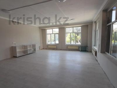 Офисы, склады, салоны красоты, образование, кабинеты и рабочие места · 70 м² за 245 000 ₸ в Караганде, Казыбек би р-н