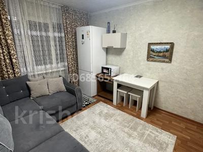 1-комнатная квартира · 17 м² · 4/4 этаж, мкр №3 39Б — По Абая (станция метро - Сары Арка) за 150 000 ₸ в Алматы, Ауэзовский р-н
