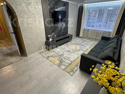 3-комнатная квартира · 58 м² · 1/5 этаж, Айтбаева 33 — Селена Стар за 23 000 〒 в 