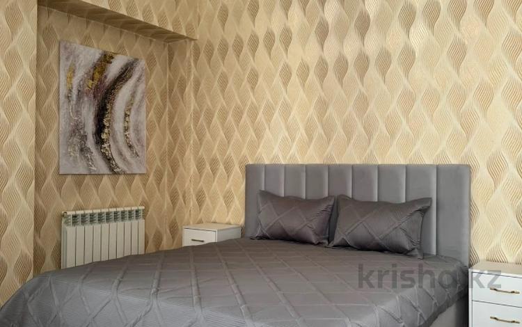2-бөлмелі пәтер · 85 м² · 7/15 қабат, микрорайон Керемет 5 к19, бағасы: 75 млн ₸ в Алматы — фото 11