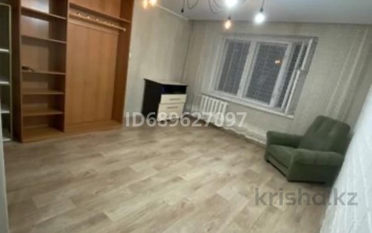 1-бөлмелі пәтер · 33 м² · 4/5 қабат, Дзержинского 58 — Майлина Пушкина, бағасы: 150 000 ₸ в Костанае — фото 2
