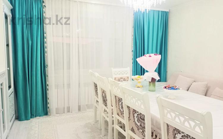 4-комнатная квартира · 81.4 м² · 9/9 этаж, мкр Юго-Восток, Степной 4 — Десткий сад №42 "Тлек", СШ№39, Супермаркет "Норма" за 31.5 млн ₸ в Караганде, Казыбек би р-н — фото 2