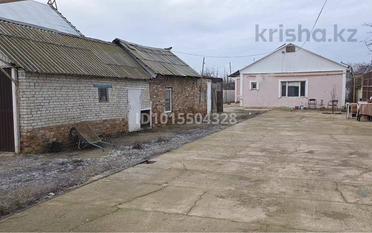 Жеке үй · 5 бөлме · 200 м² · 7 жүзд., Вишнёвая, бағасы: 30 млн ₸ в Уральске — фото 2