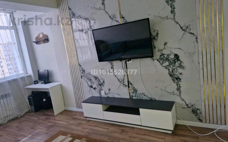 2-комнатная квартира · 46 м² · 9/10 этаж, Казбек би 5 — Казбек би сатпаева за 20.5 млн ₸ в Усть-Каменогорске — фото 2