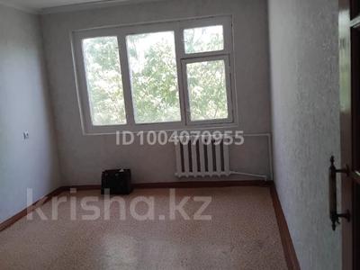 2-комнатная квартира · 60 м² · 5/5 этаж, 15-й микрорайон, 15-й микрорайон 1 — Айна базар,фосфор больница рядом за 150 000 〒 в Шымкенте, Аль-Фарабийский р-н