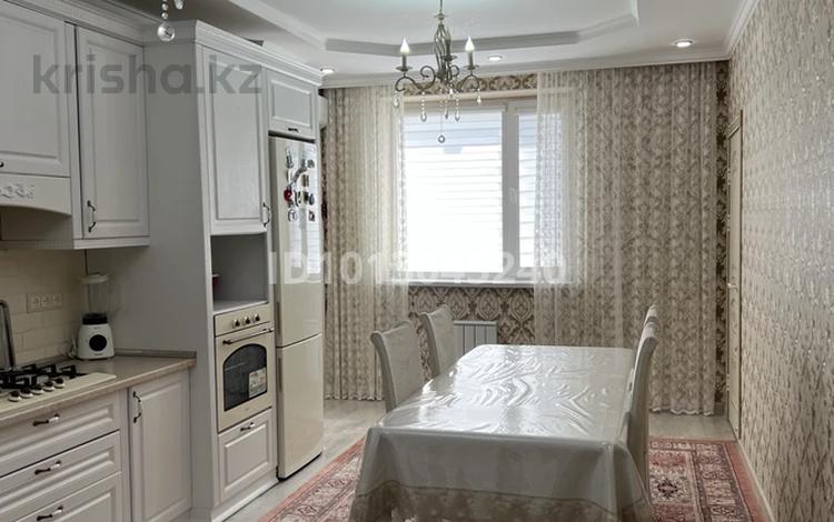4-комнатная квартира · 114 м² · 5/7 этаж, 34-й мкр 2 за 42 млн ₸ в Актау — фото 2