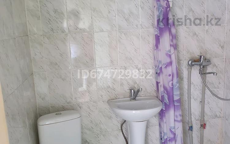 Отдельный дом · 1 комната · 28 м² · 10 сот., Жуанышева за 60 000 ₸ в Таразе — фото 4