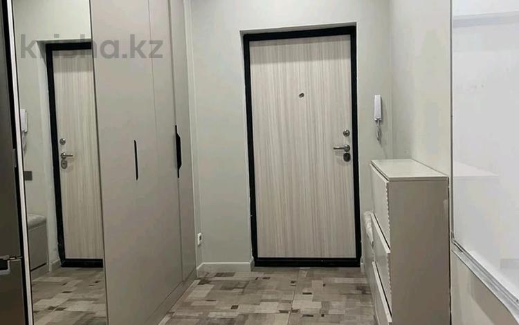 3-комнатная квартира · 65 м² · 2/10 этаж, Бокейхана 25 за 40.5 млн ₸ в Астане, Есильский р-н — фото 2