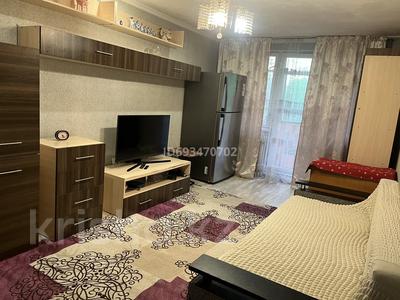 2-комнатная квартира, 45 м², 3/4 этаж помесячно, Радостовца — Жандосова за 280 000 〒 в Алматы, Бостандыкский р-н