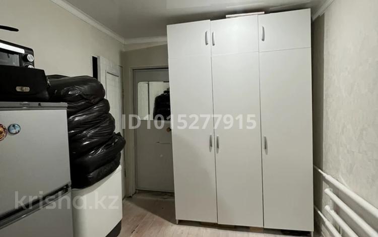1-бөлмелі пәтер · 19.5 м² · 4/5 қабат, Х.Доспанова 58А, бағасы: 4.7 млн ₸ в Уральске, мкр Школьник — фото 2