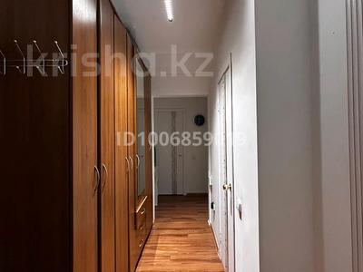 2-бөлмелі пәтер · 60 м² · 10/12 қабат, Кобланды батыра — Ул.кобылнды- ул.бурабай, бағасы: 30 млн ₸ в Астане, Алматы р-н