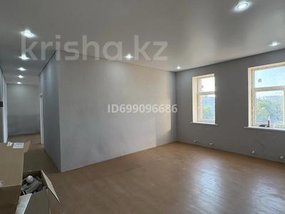 3-бөлмелі пәтер · 78 м² · 4/5 қабат, Алматы 188, бағасы: 28 млн ₸ в Уральске