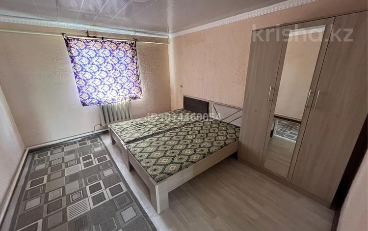 1-бөлмелі пәтер · 30 м² · 1/1 қабат, Ахмешева — 4 шлагбаум 6 пляж, бағасы: 100 000 ₸ в Конаеве — фото 2