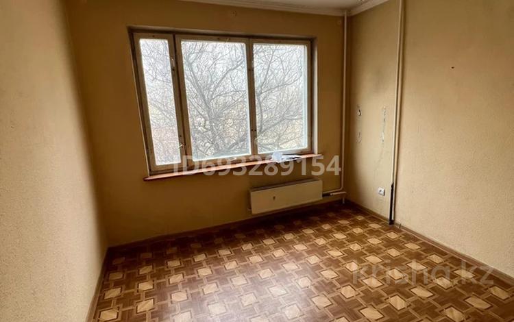 1-комнатная квартира, 11.1 м², 3/5 этаж, Жубанова 13 за 7.9 млн 〒 в Алматы, Ауэзовский р-н — фото 2