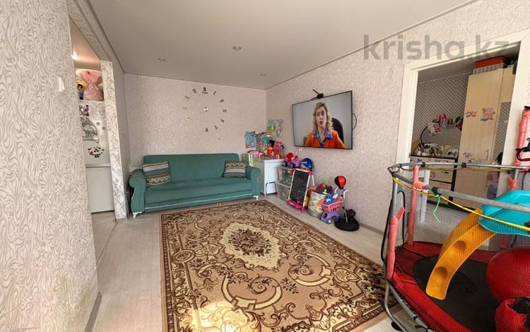 2-комнатная квартира · 44 м² · 1/5 этаж, Ауэзова 4 за ~ 9.5 млн ₸ в Экибастузе — фото 2